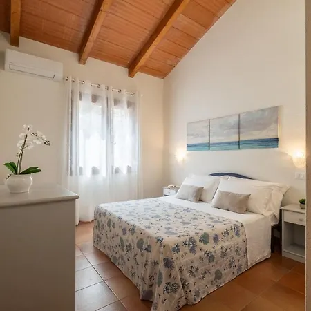 Super-equipped Modern - 700 Meters From The Sea Apartment